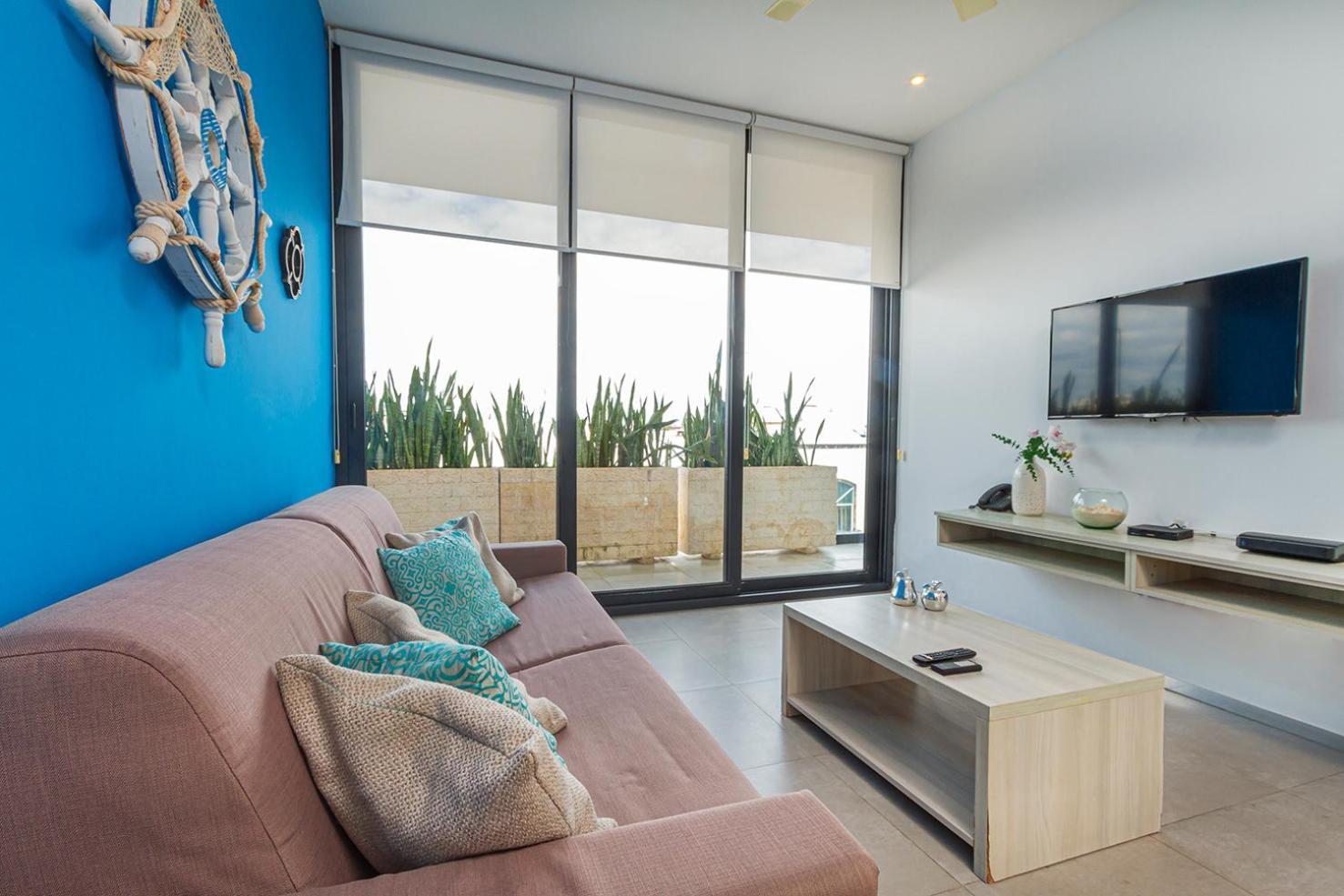 In Excellent Location Apartment *
