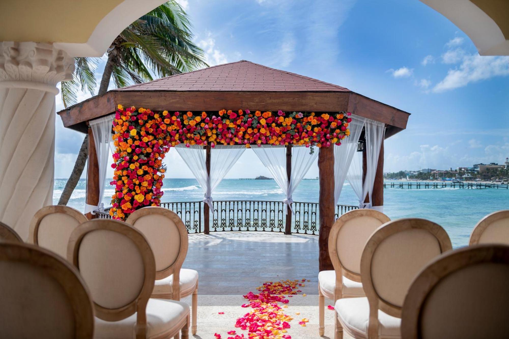 Resort Panama Jack 4*