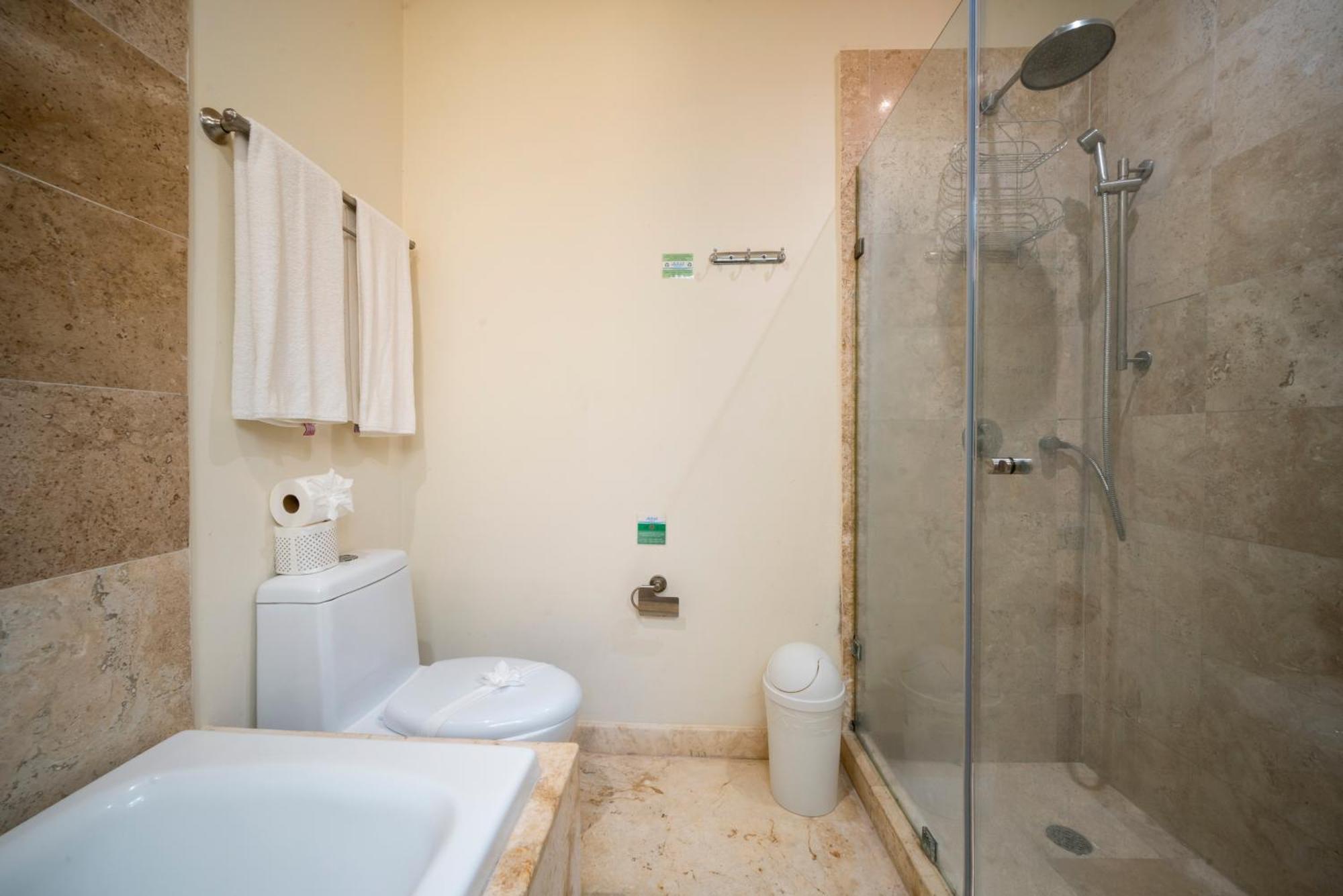 Holiday home Surf 301 - Luxury Oceanview Beachfront With Gym - At El Faro *