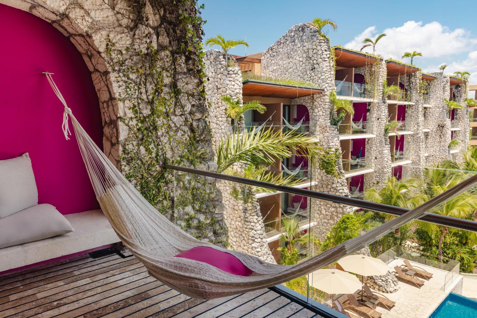 Xcaret Mexico Parks Fun Inclusive (adults Only) Los Dos Compadres