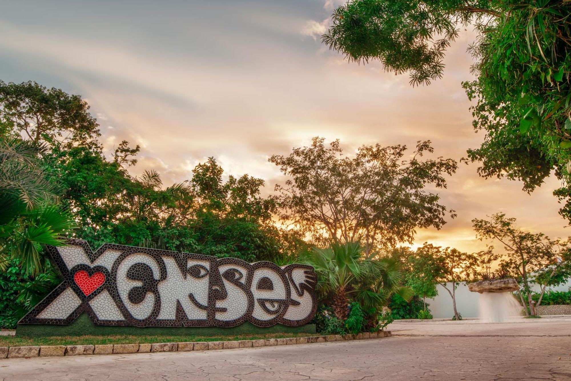 Resort Xcaret Mexico Parks Fun Inclusive (adults Only) Los Dos Compadres