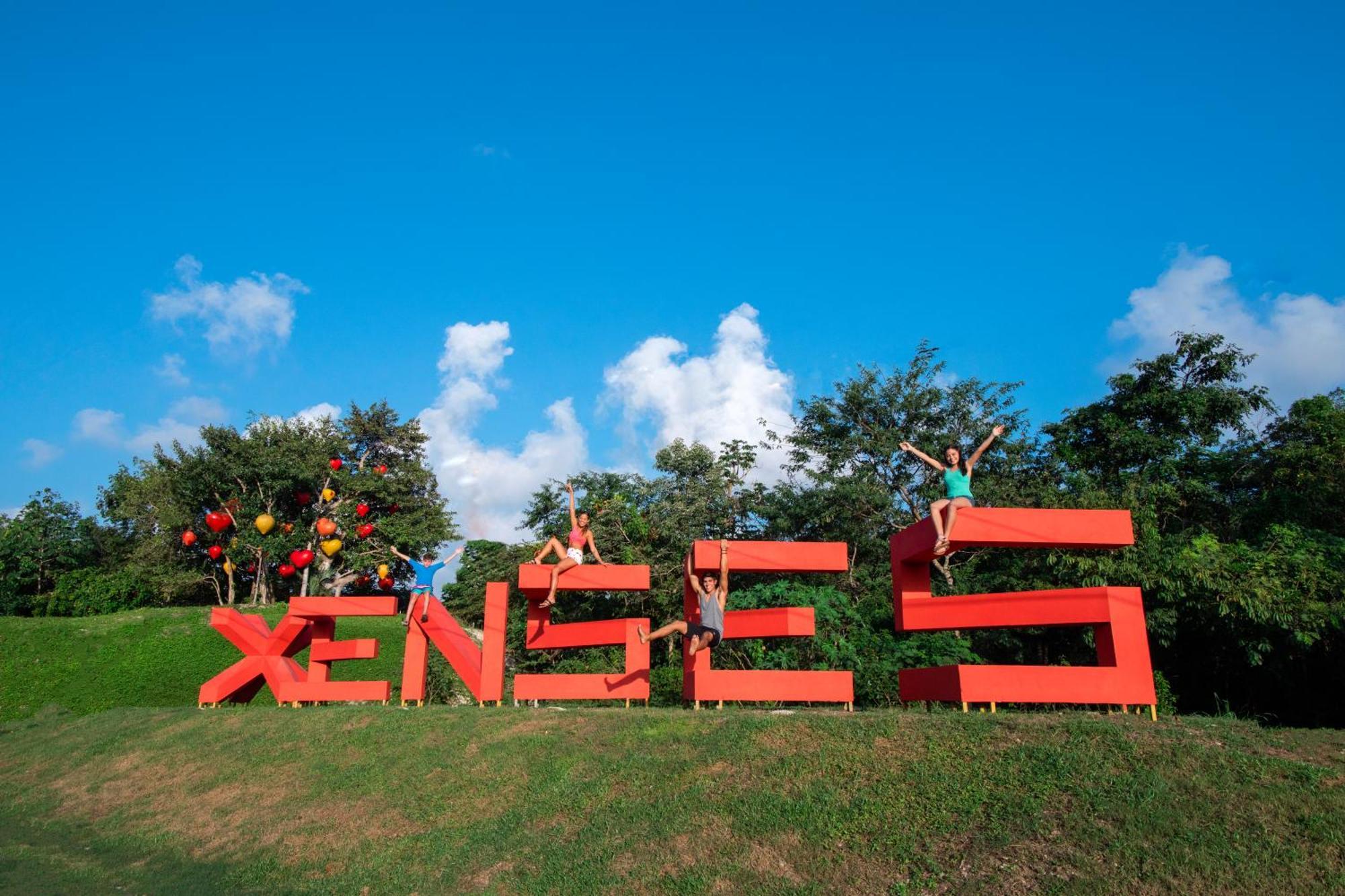 Xcaret Mexico Parks Fun Inclusive (adults Only) Los Dos Compadres