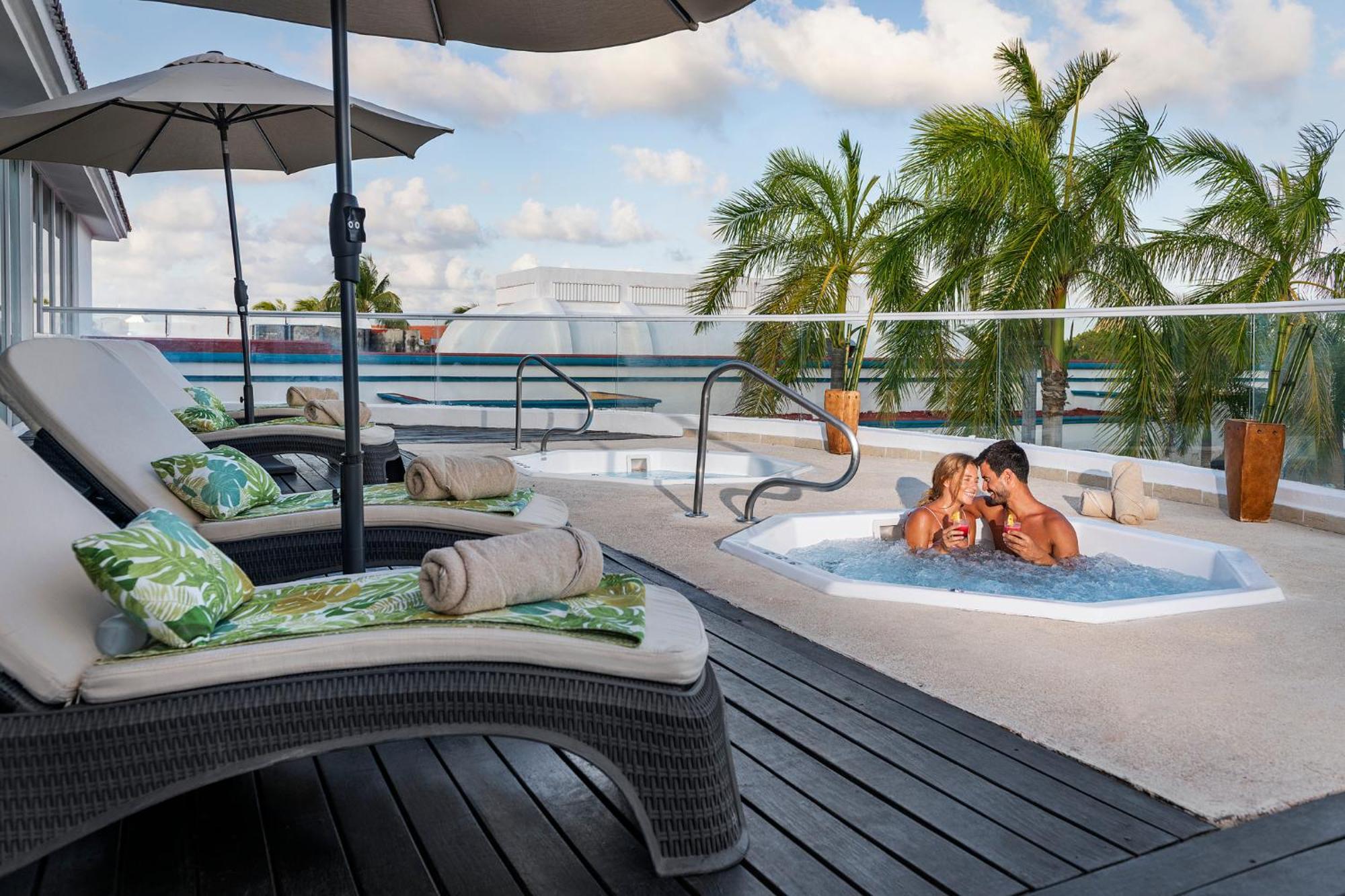Ocean Maya Royale - Solo Adultos