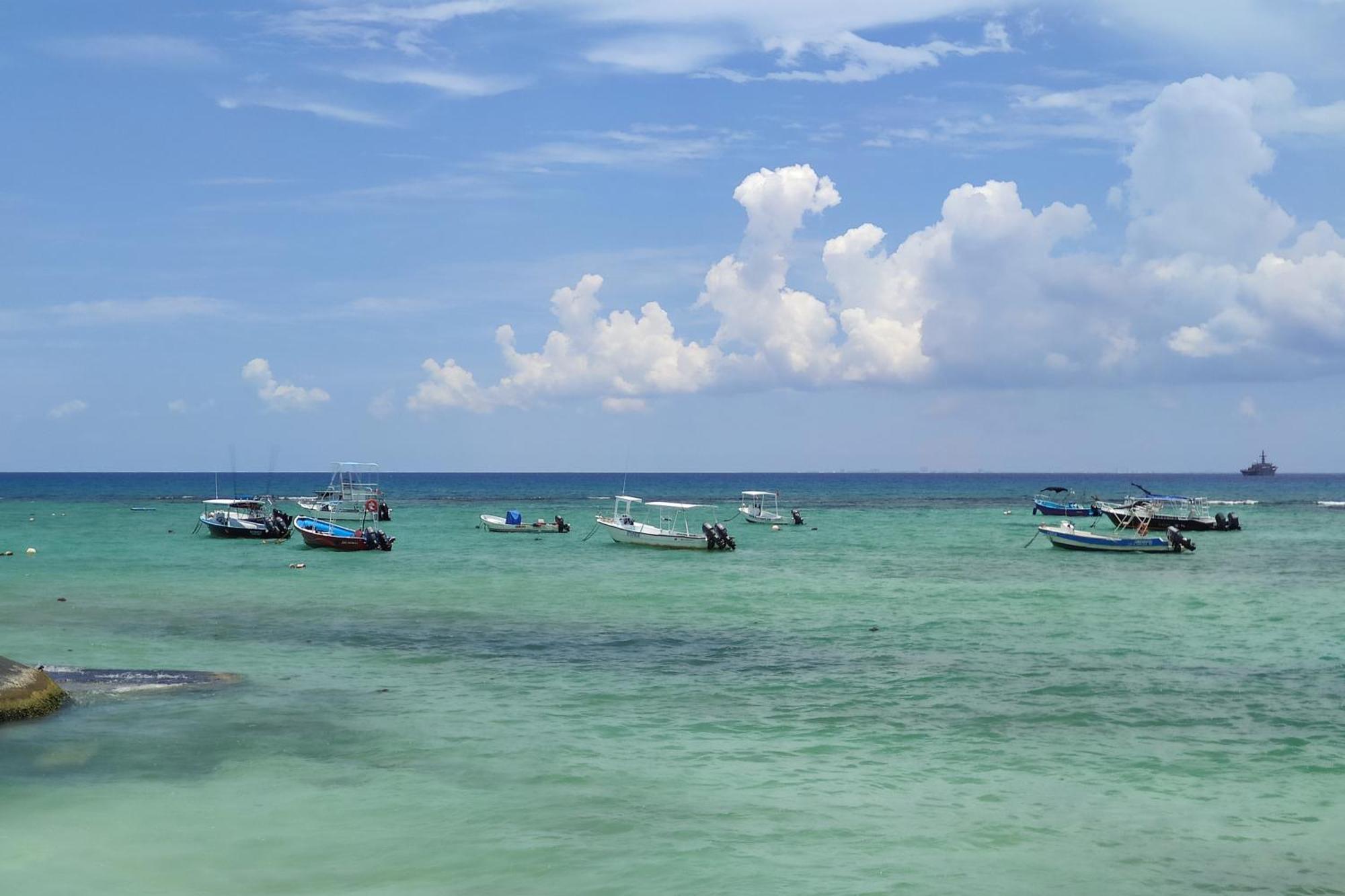 Awesome At Aldea Thai Beachfront Apartahotel *