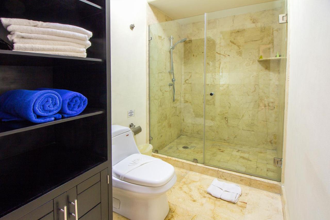 Corto Maltes 203 2 Bedroom Ocean View Apartment Playa del Carmen