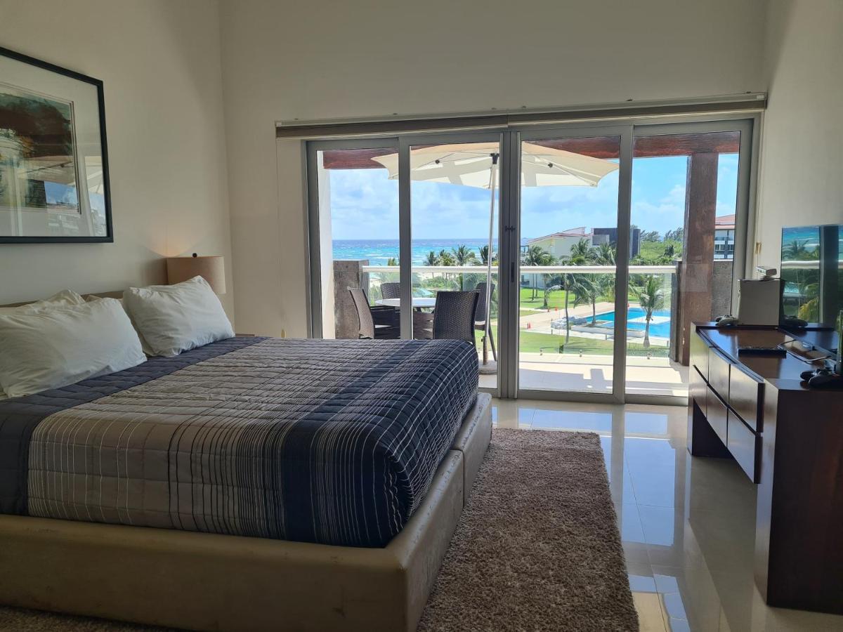 Mareazul Luxury Ocean View Penthouse And Private Club Apartment Playa del Carmen