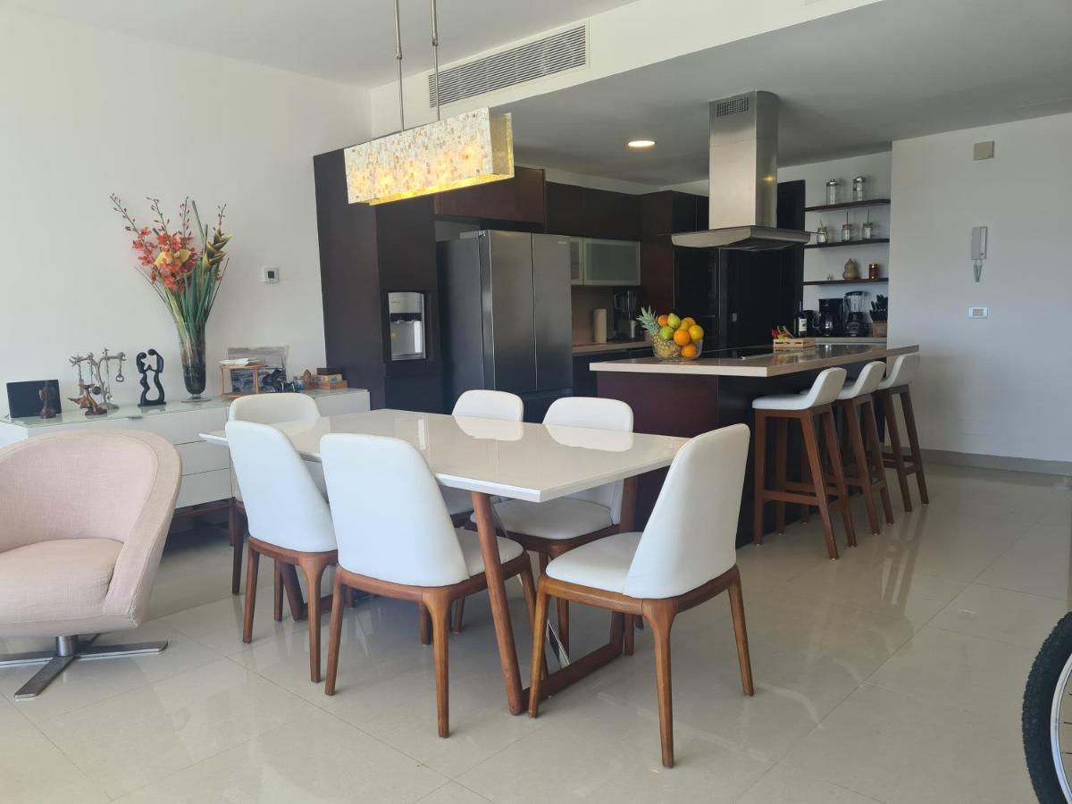 Mareazul Luxury Ocean View Penthouse And Private Club * Playa del Carmen