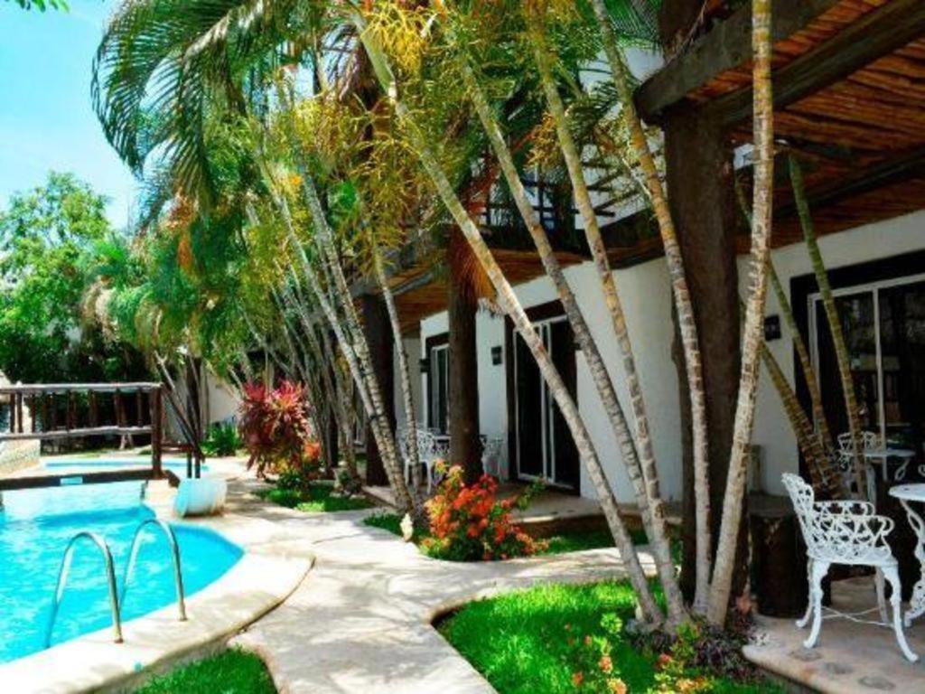 Maya Del Carmen Hotel