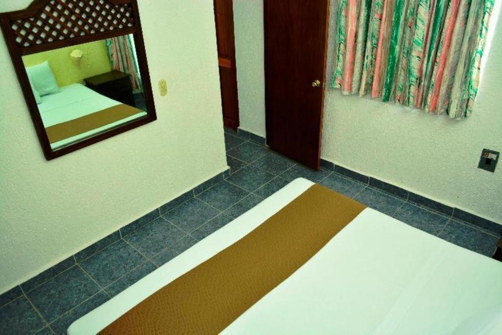Hotel Maya Del Carmen