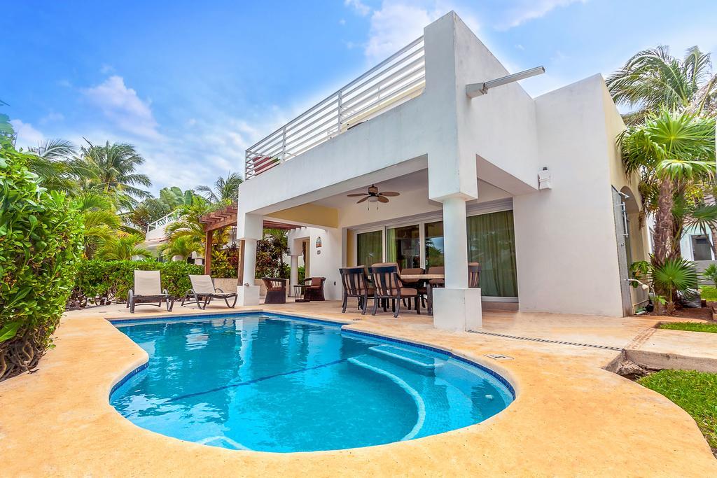 With 4 Bedrooms - Spacious Oceanview With Private Pool At Playacar Phase I Pura Vida Villa