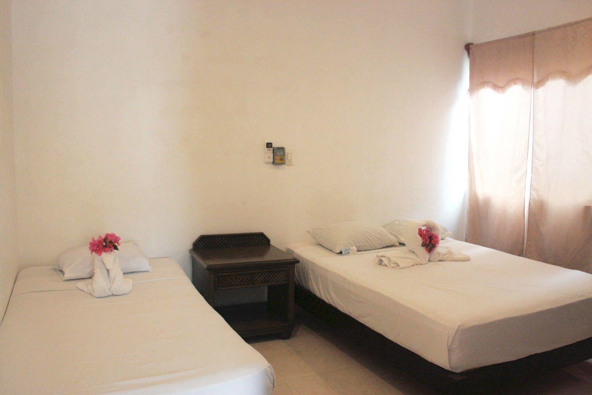 The Yak Hostal Playa del Carmen