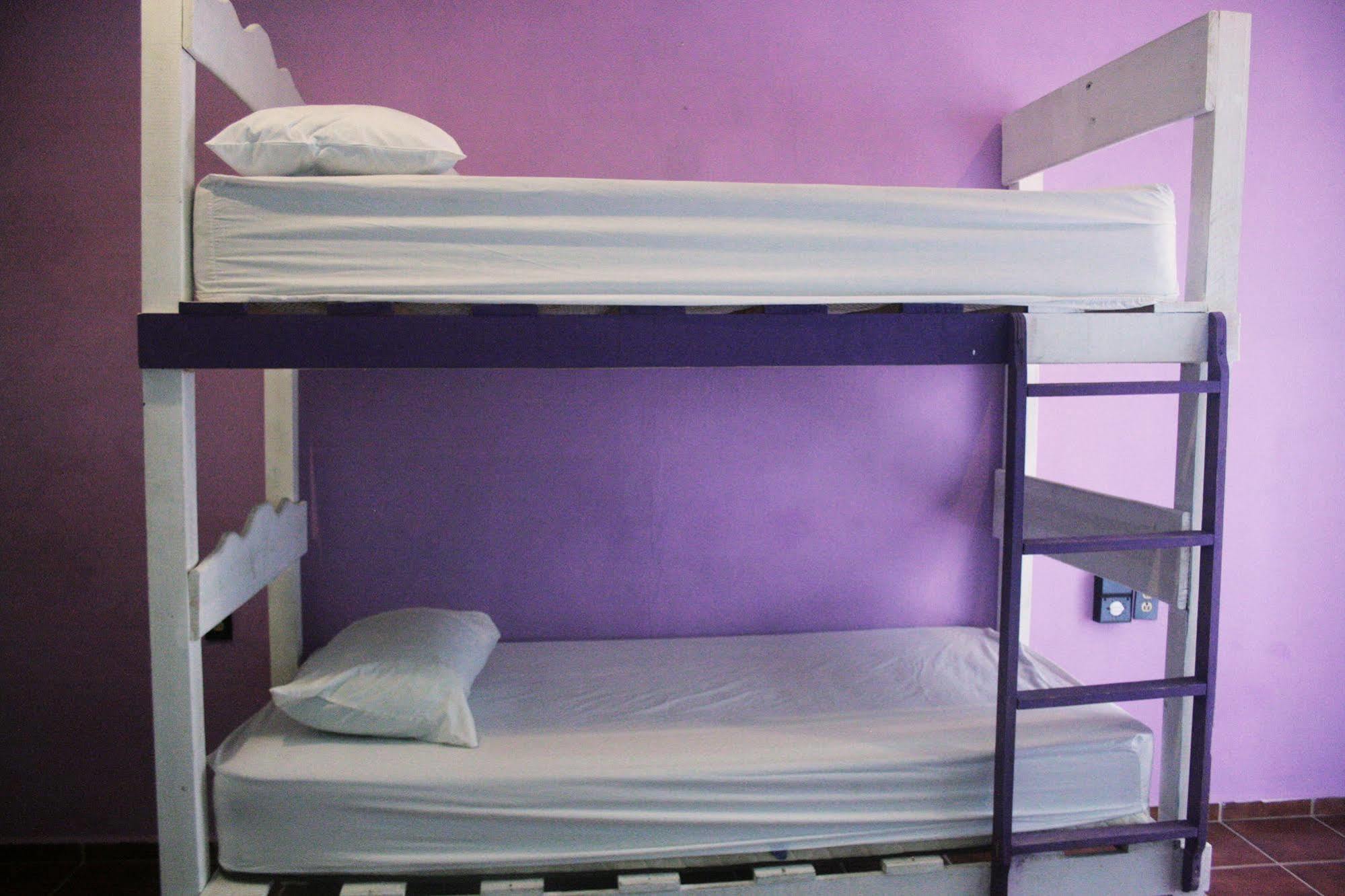 Hostal The Yak *