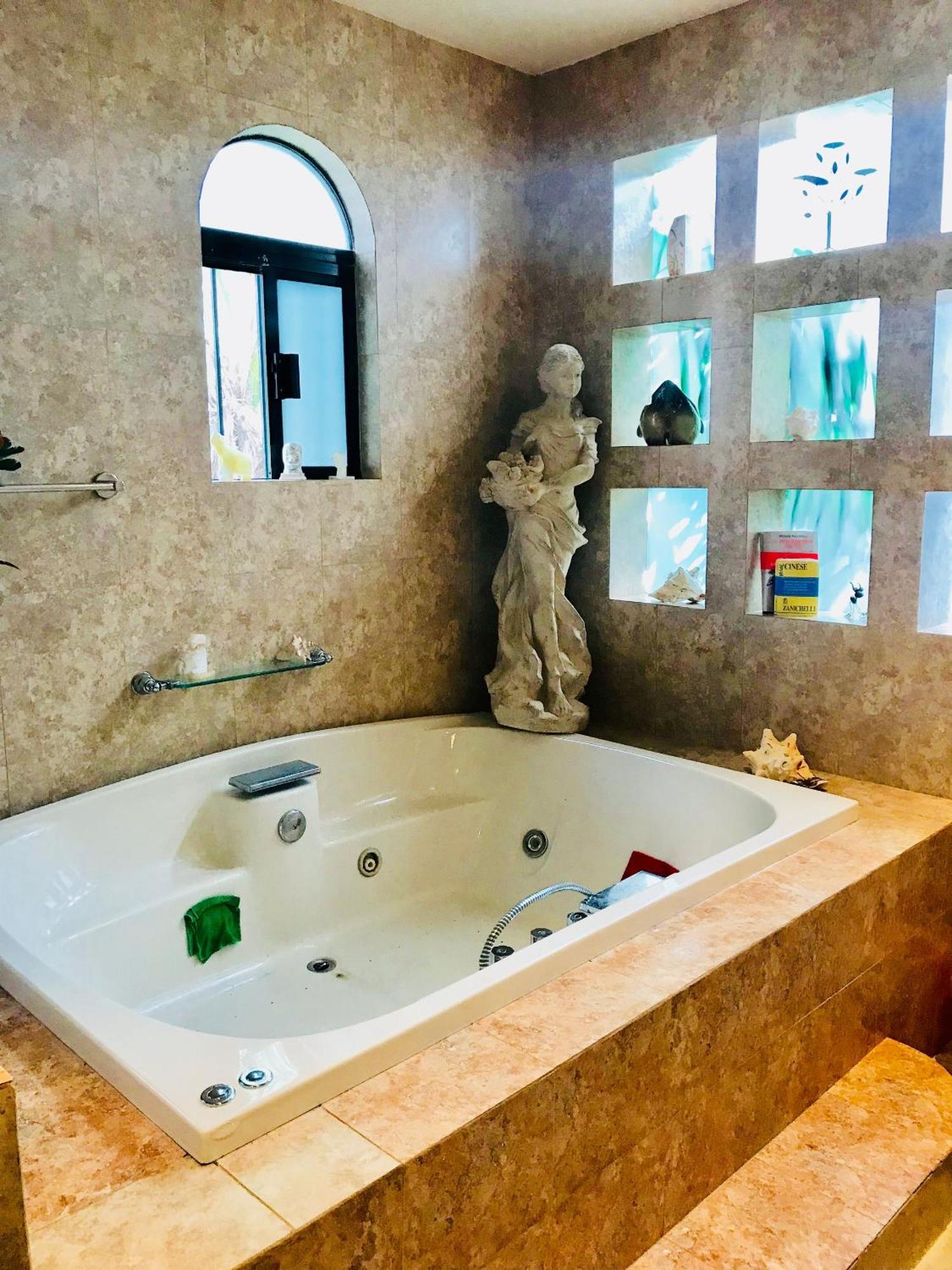 Guest house Playa In Stunning Playacar Townhouse Stage 2 2*