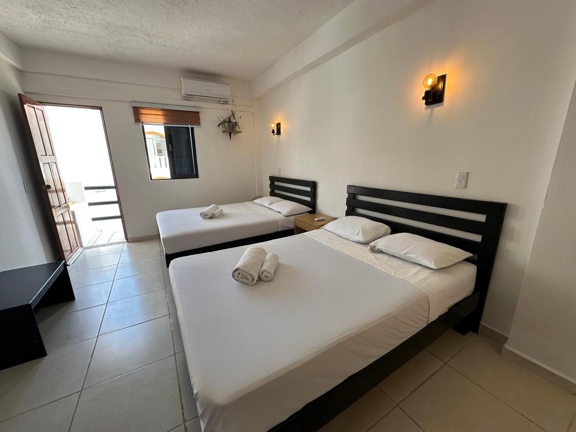 De Mar Hotel 2*