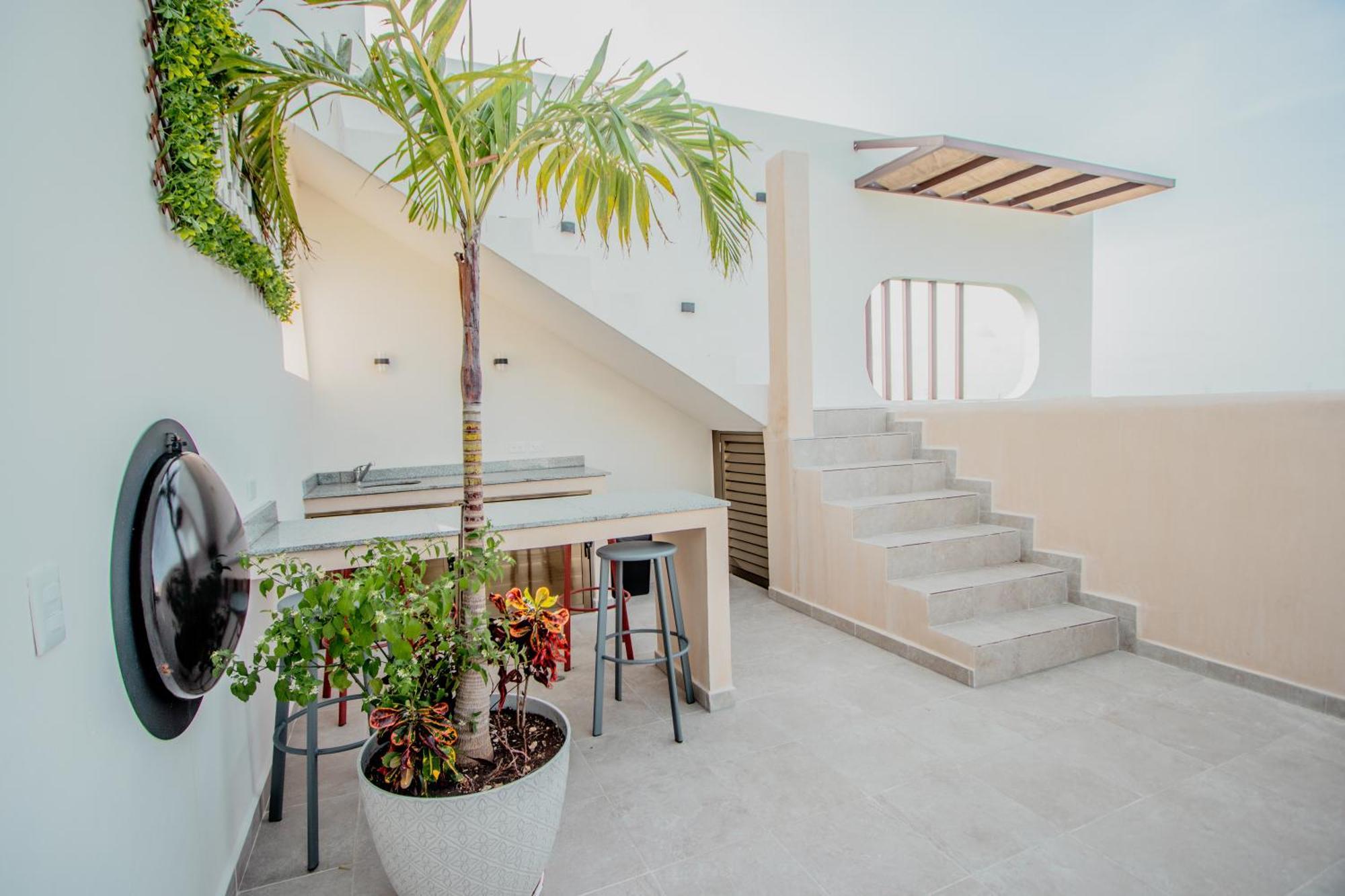 Apartamento With Ocean View Pool In Av 10 & 60 Street *