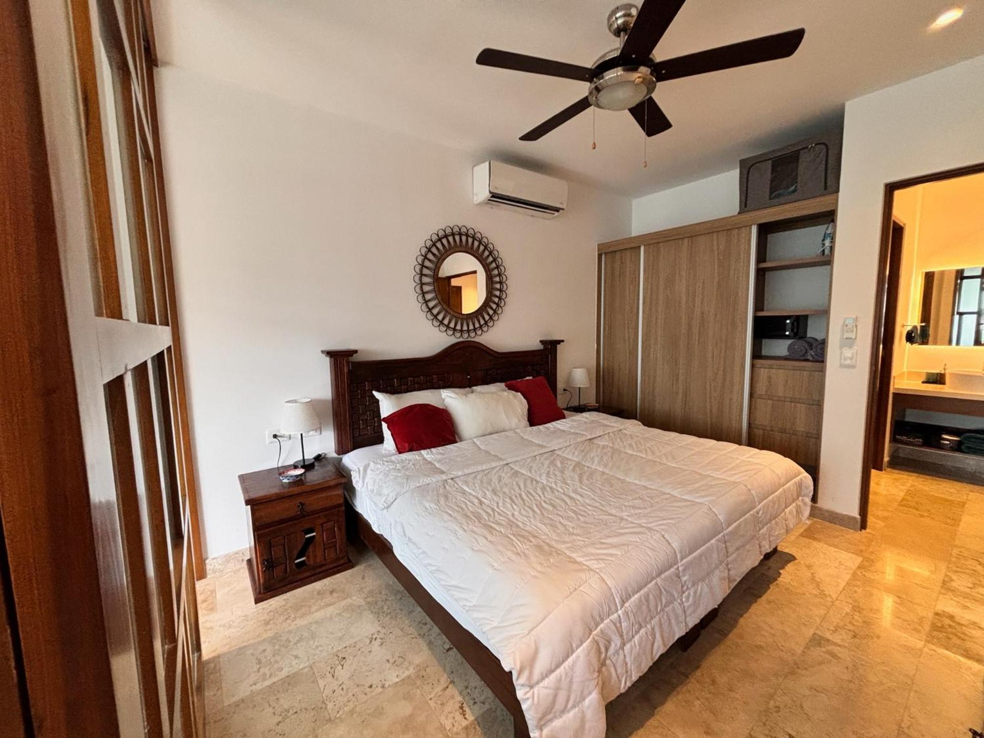 Apartment Chic 1br In Steps To 5th Ave Playa del Carmen