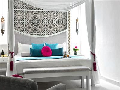 Hotel Unic Design & Restaurant- 5th Avenue (adults Only) 4*