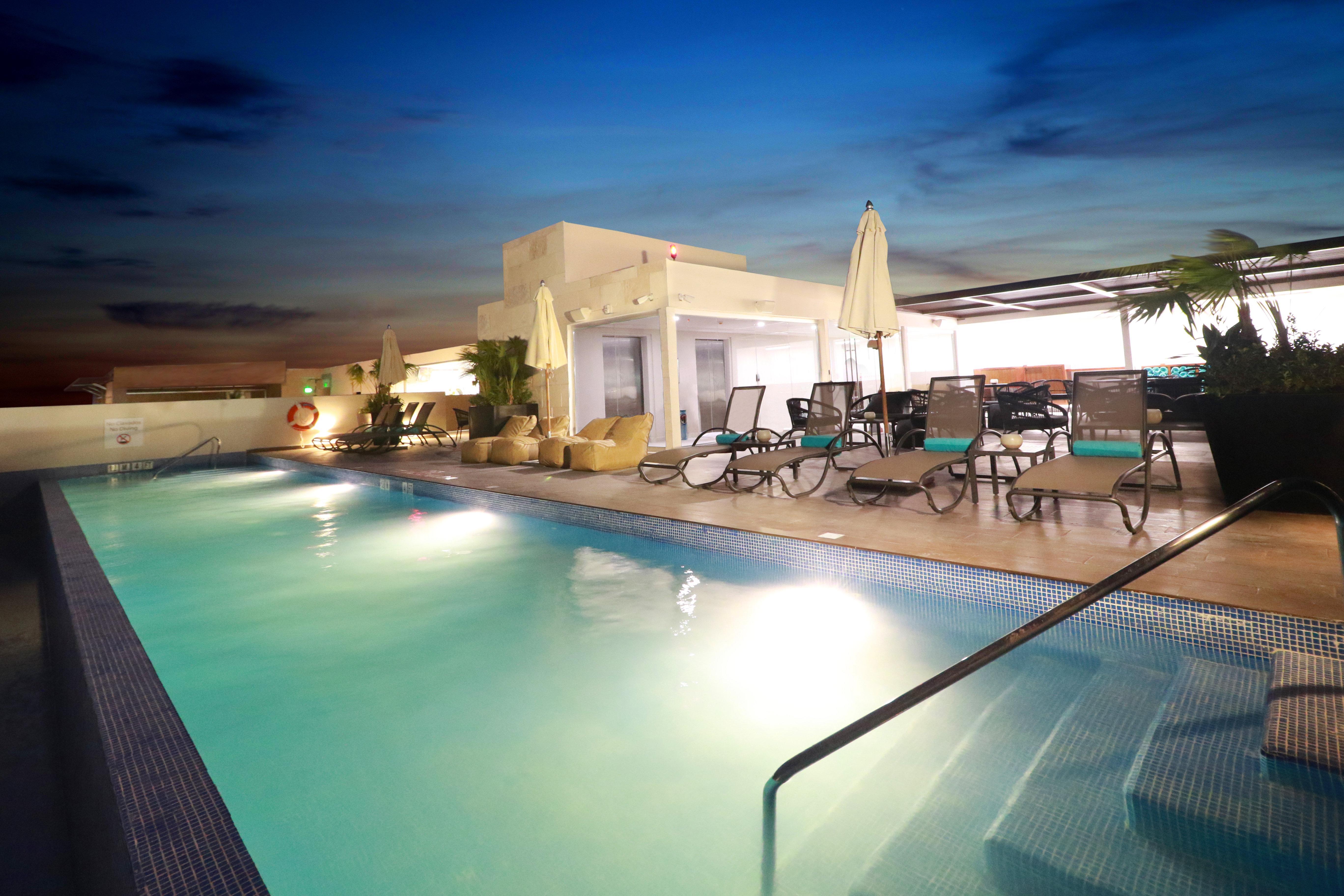 Express&suites - Playa Del Carmen, An Ihg Hotel