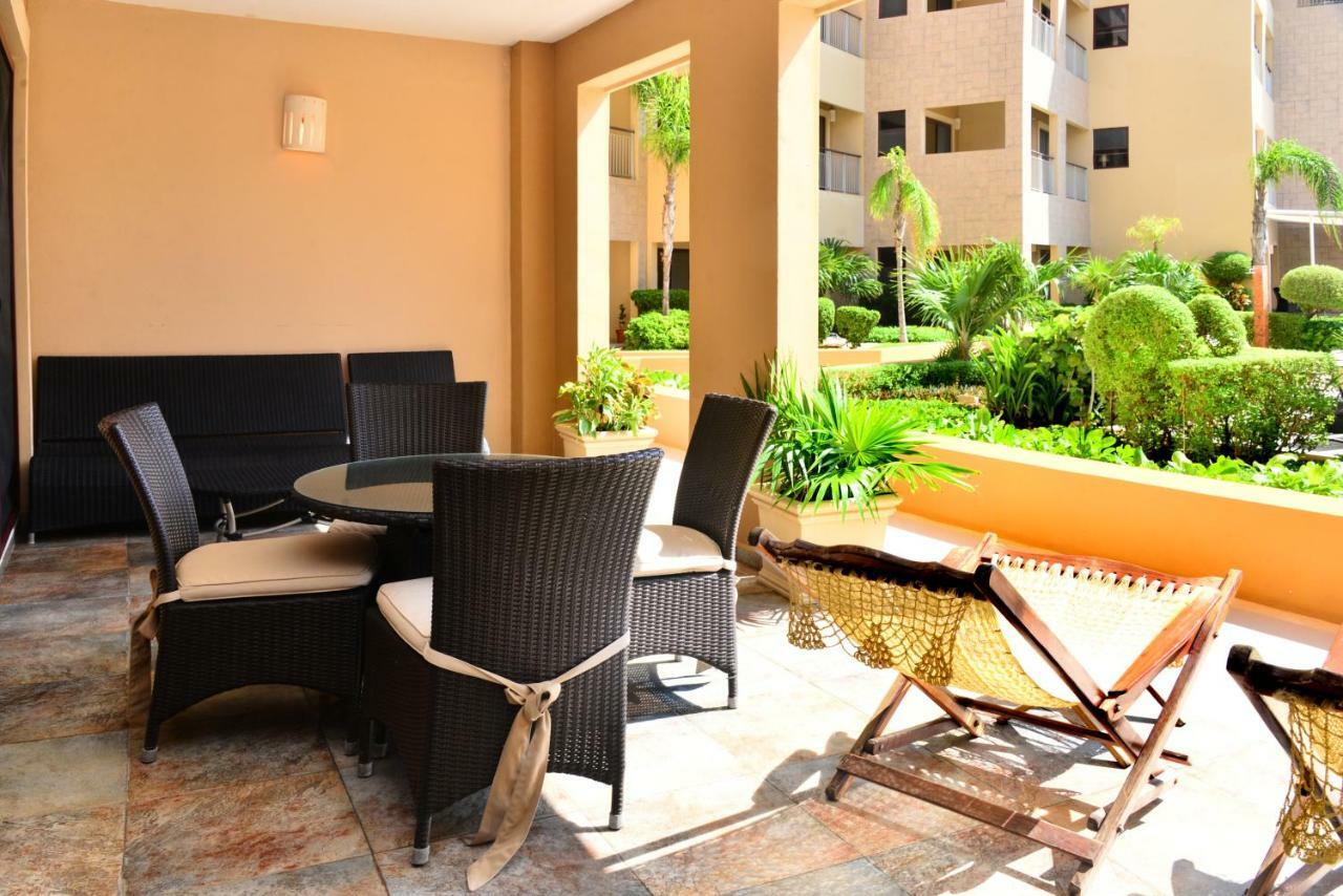 El Faro Aparthotel