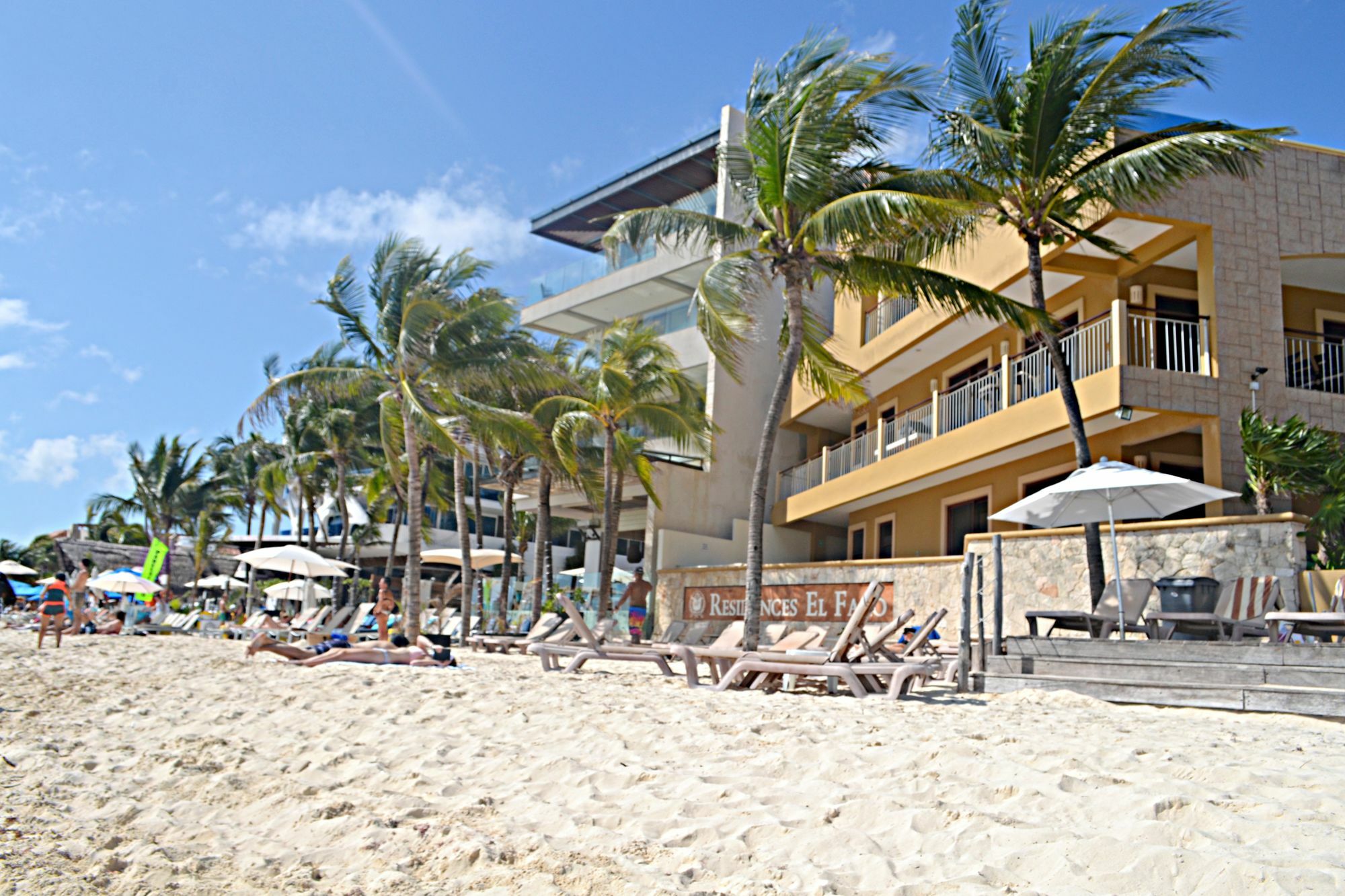 Aparthotel El Faro 4*