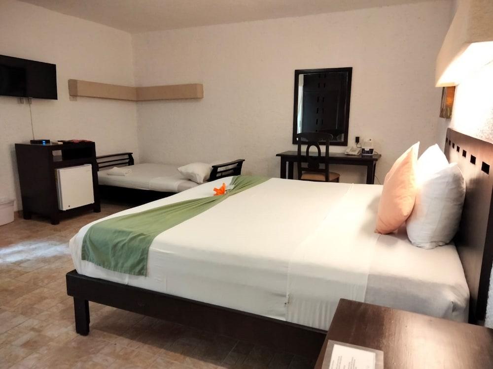 Hotel Luciana & Club 4*