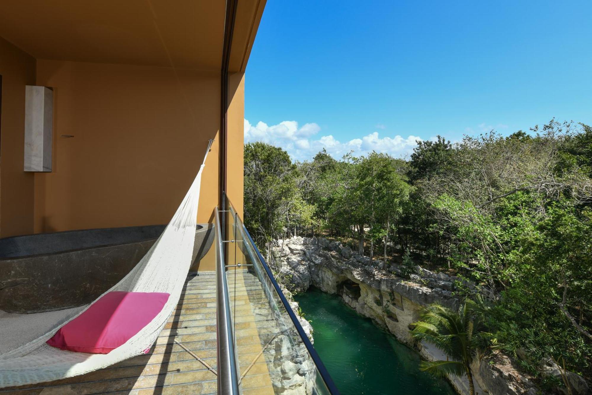 Xcaret Mexico Parks Fun Inclusive (adults Only) Los Dos Compadres