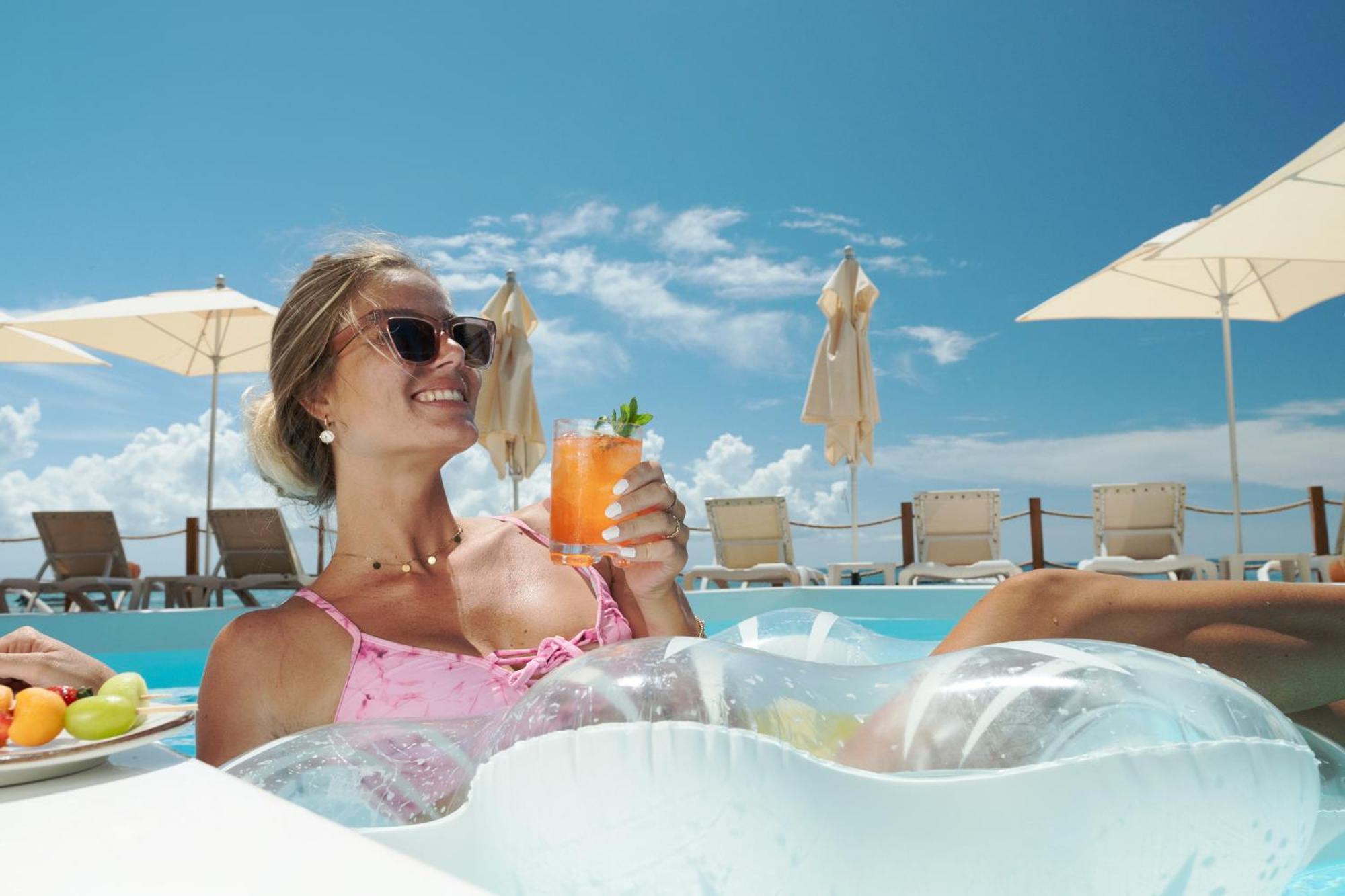 The Reef Coco & Resort 4*