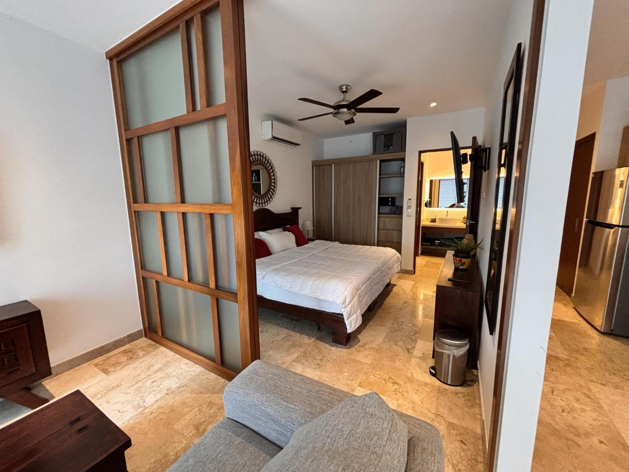Chic 1br In Steps To 5th Ave Apartment