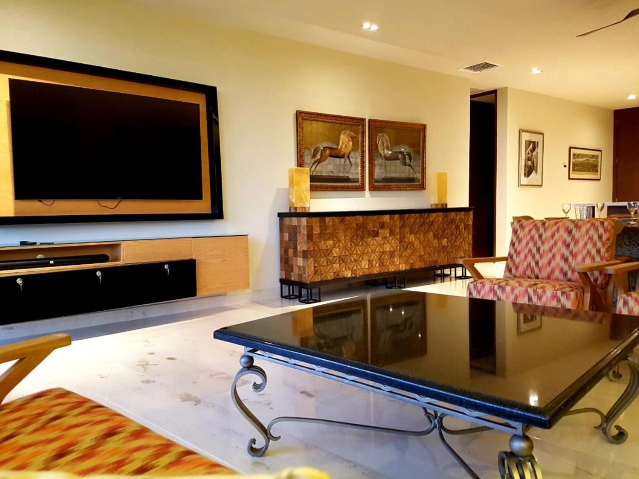 Breathtaking 2br With Partial Sea View By Happy Address * Playa del Carmen